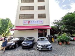 Hh @ Kallang (D13), Factory #514706231